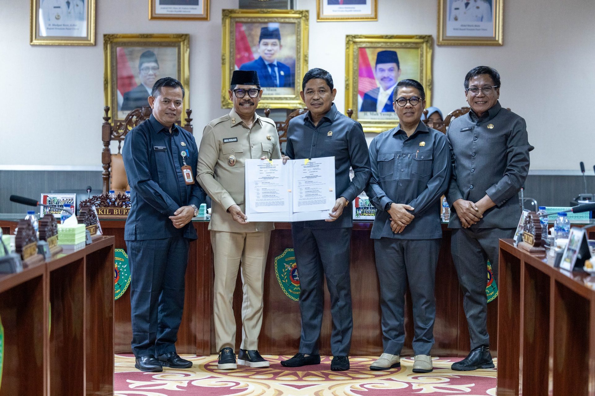 Pemkab dan DPRD PPU Sepakati Rancangan Perubahan KUA-PPAS 2026, Target Pendapatan Rp1,99 Triliun