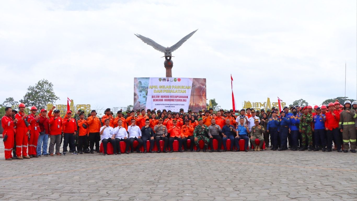 APEL GELAR PASUKAN DAN PERALATAN, PPU SIAP HADAPI ANCAMAN HIDROMETEOROLOGI TAHUN 2025