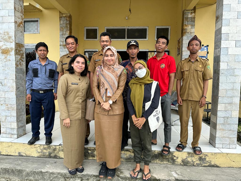 Diskominfo PPU diwakili Kepala Bidang Sumberdaya TIK & Statistik melakukan monitoring dan Evaluasi kepada Kelompok Informasi Masyarakat (KIM) di 3 Desa Kabupaten Penajam Paser Utara
