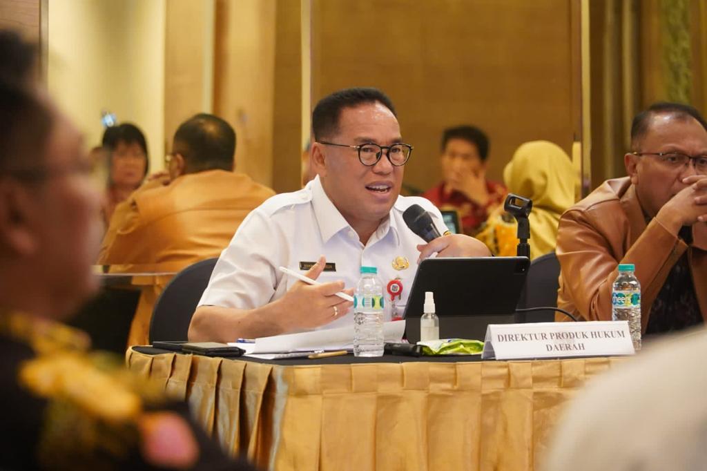 Jadi Narasumber, Makmur Marbun Sampaikan Akselerasi Percepatan Penyelesaian Revisi RTRW Provinsi Di Pulau Kalimantan,  Sulawesi, Nusa Tengara dan Maluku dan Papua.