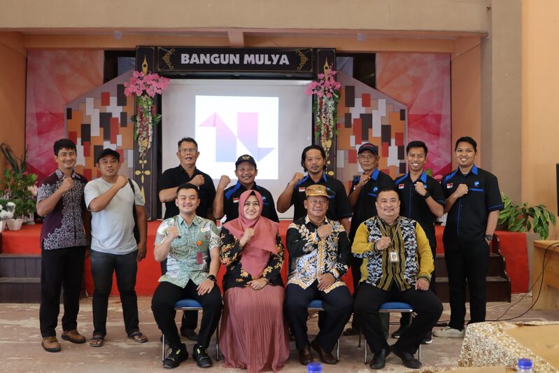 Diskominfo PPU dan Diskominfo Provinsi Kaltim selenggarakan Monev KIM Desa/Kelurahan
