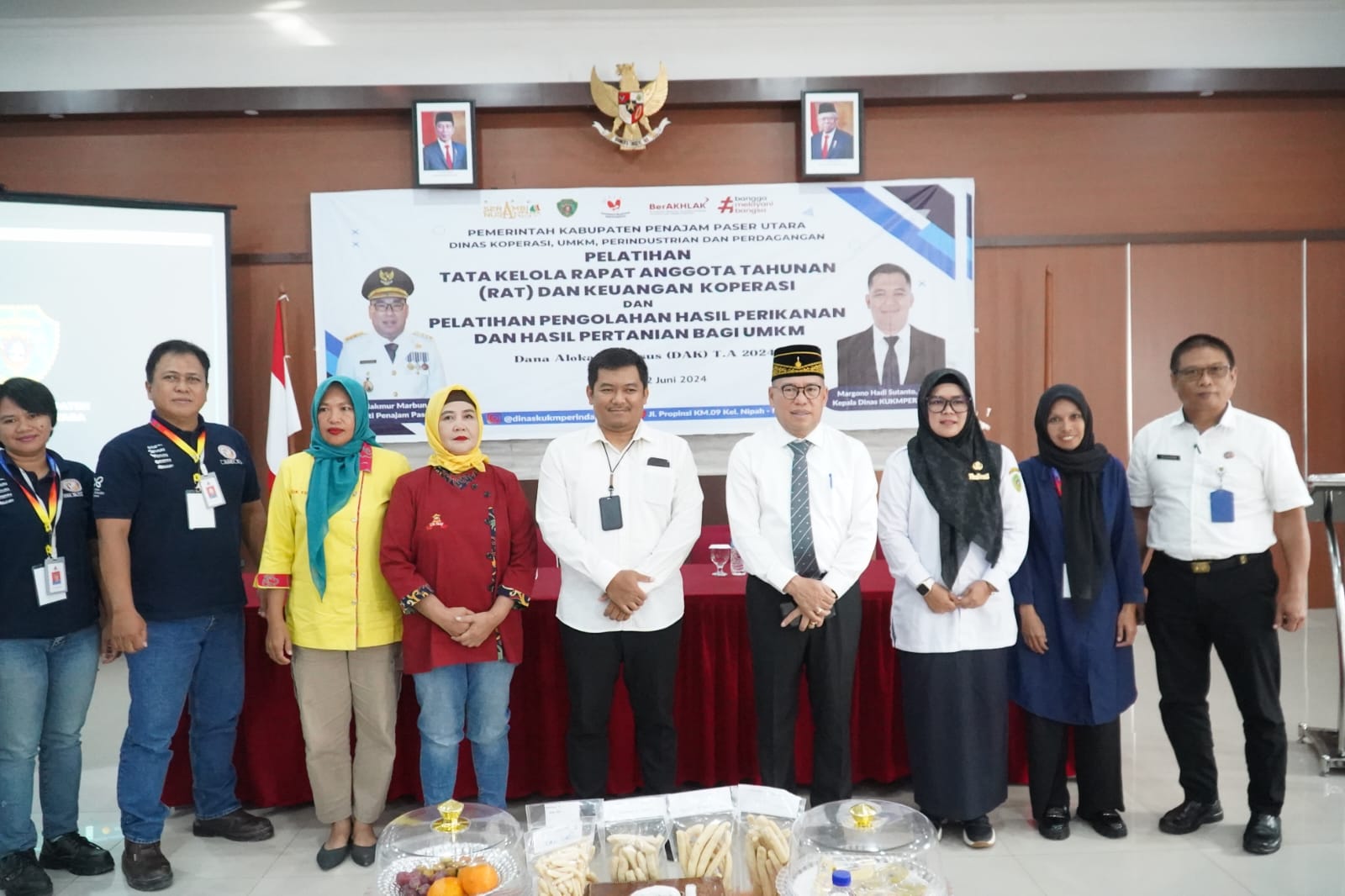 KUKM Perindag PPU Gelar Pelatihan Pengelolaan Hasil Perikanan dan Pertanian Bagi UMKM. Makmur Marbun : “Peningkatan UMKM, Upaya Intevensi Percepatan Pengahapusan Kemiskinan Ekstream.