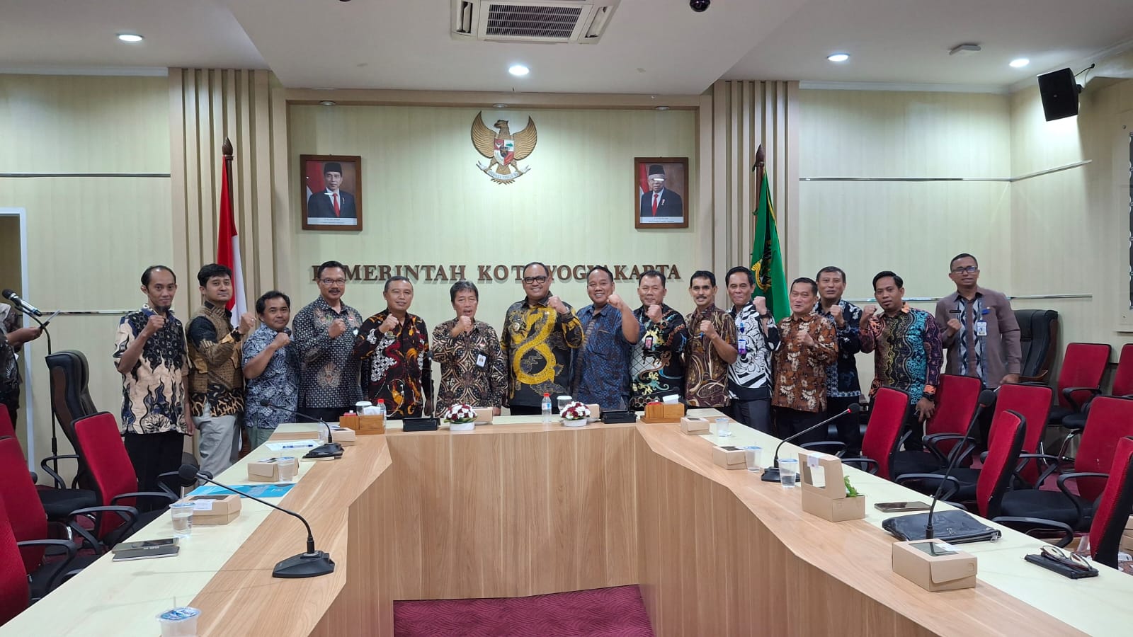 Pj. Bupati PPU Muhammad Zainal Arifin Kunker ke Pemkot Yogyakarta untuk Tingkatkan Pelayanan Publik