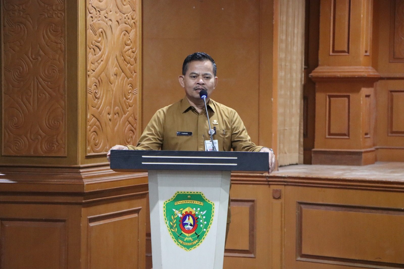 Sekda PPU Membuka Secara Resmi Rakor Pengawasan Kearsipan Internal Kabupaten PPU 2024