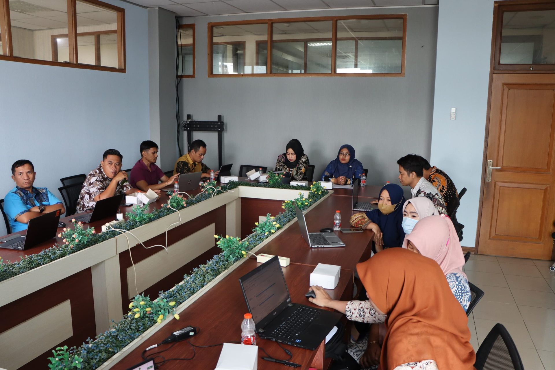 Diskominfo PPU Gelar Evaluasi Data Statistik Sektoral Tahun 2024 dan Penyampaian persiapan implementasi E-Walidata SIPD Kemendagri RI