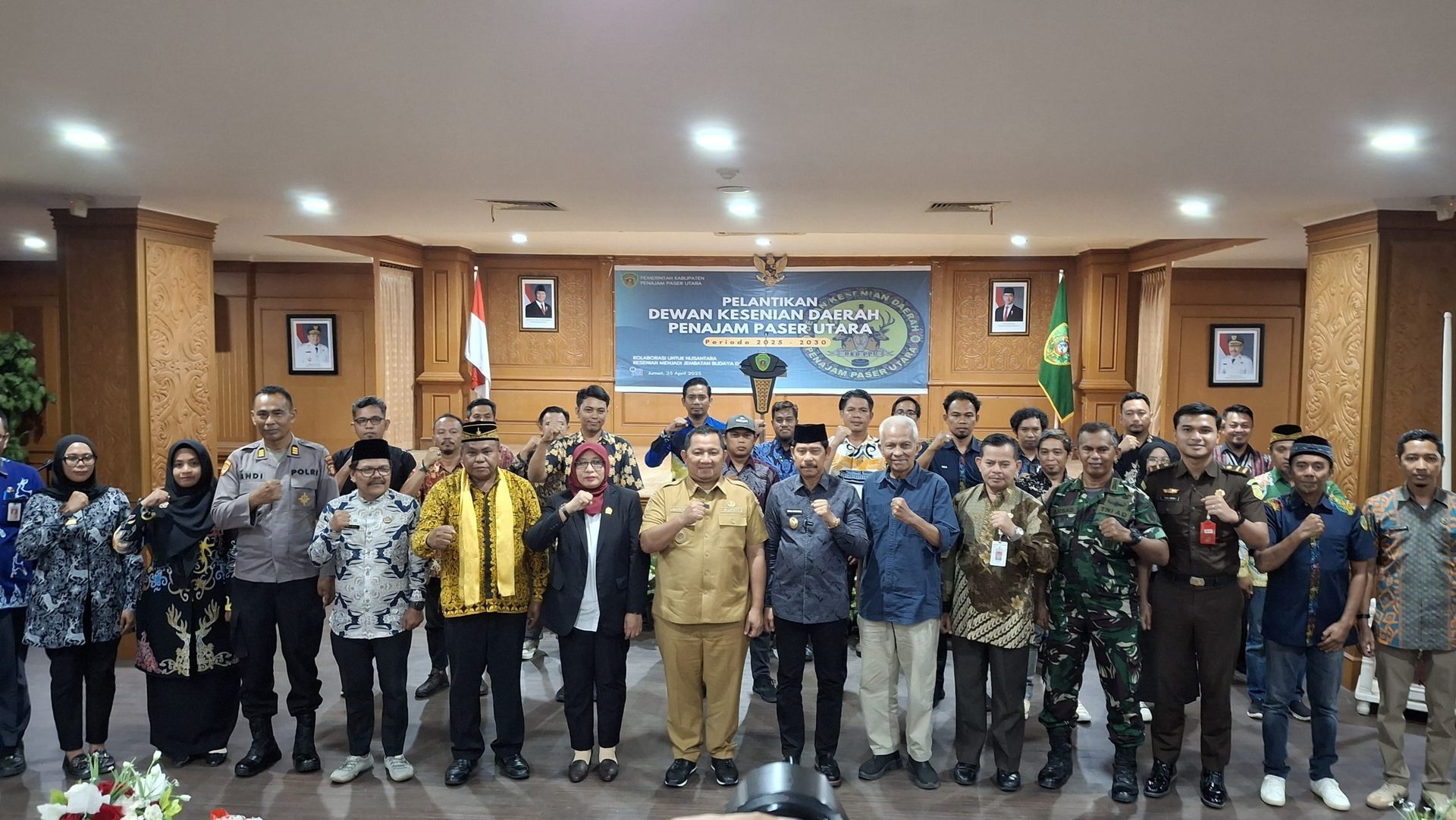 Mudyat Noor Lantik Pengurus Dewan Kesenian Daerah PPU Periode 2025-2030