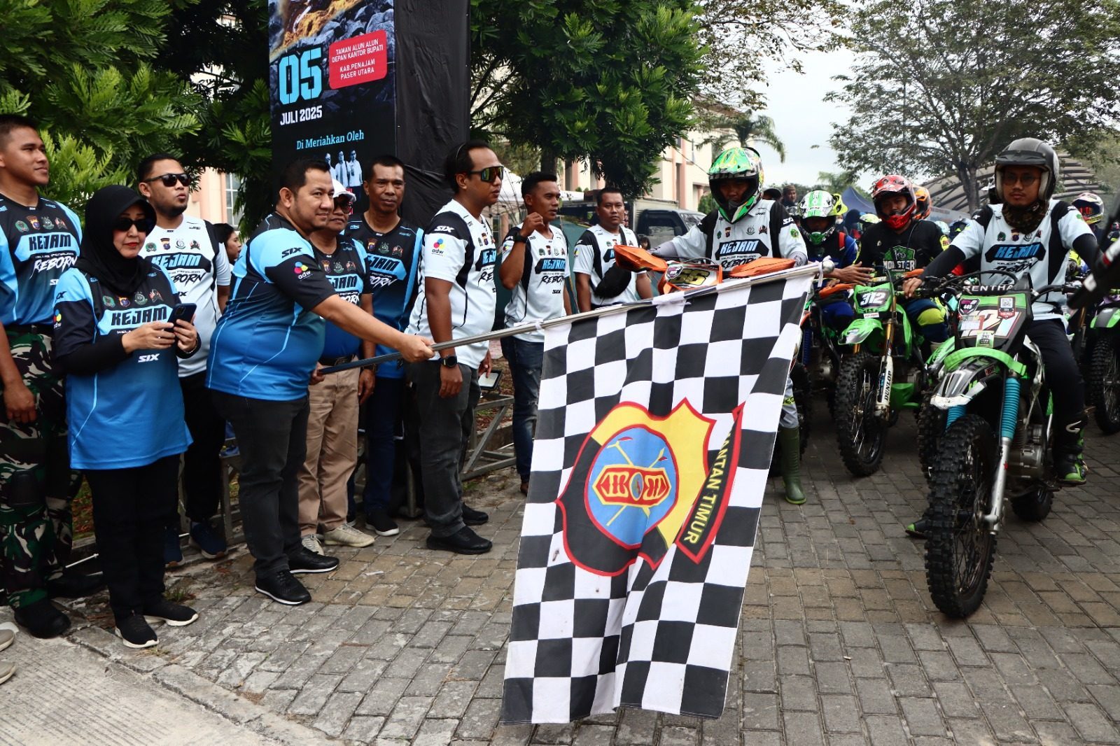 Bupati PPU Mudyat Noor Lepas Ratusan Rider “Reborn Kejam”, Gaungkan Sport Tourism & Ekonomi Lokal