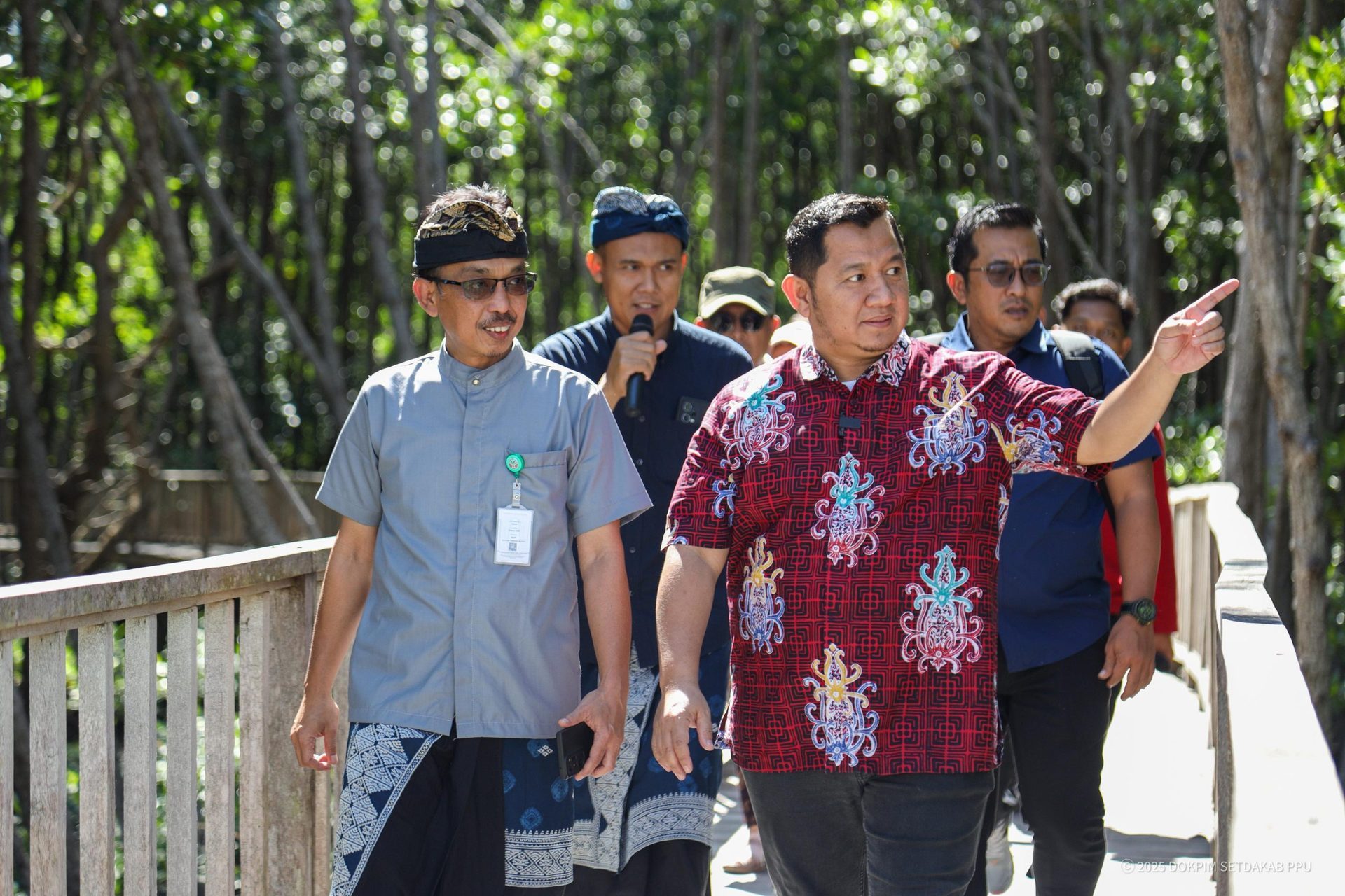 Bupati PPU Lakukan Kunjungan Kerja ke Tahura Ngurah Rai, Bahas Sinergi Pengembangan Wisata Berbasis Ekologi