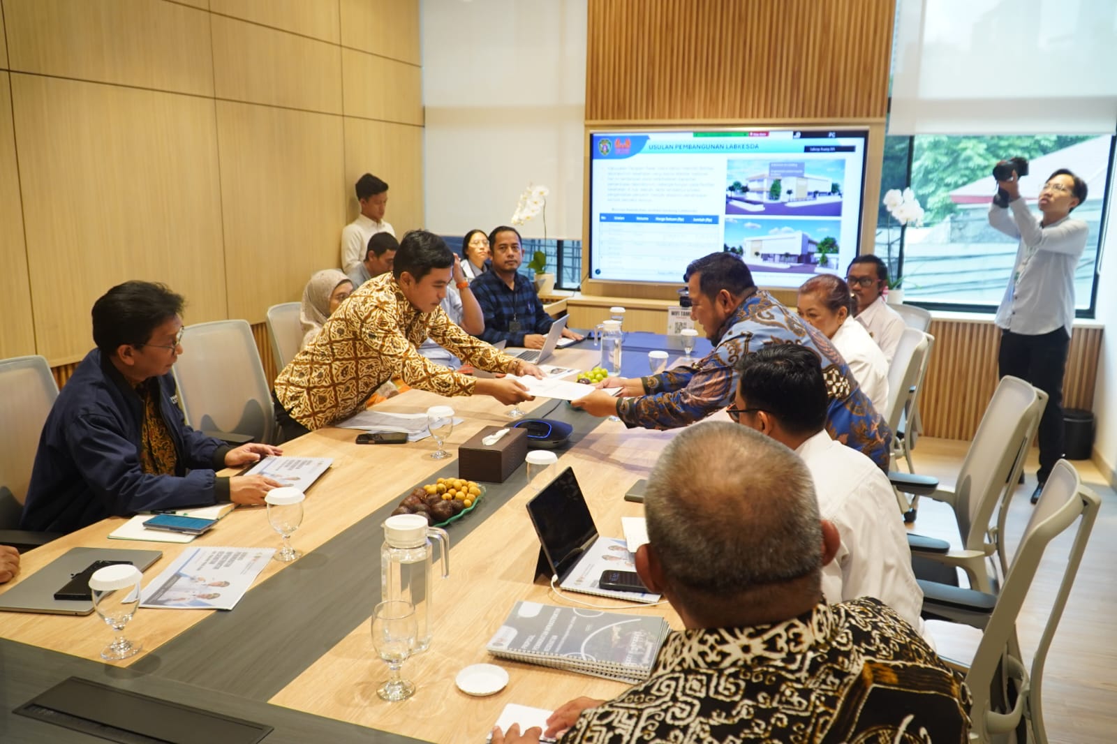 Cara Bupati Mudyat Noor Bangun PPU di Tengah Efisiensi Anggaran (Bagian 2)  Bangun Pelayanan Kesehatan Berkeadilan dan Infrastruktur Mandiri