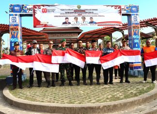 Semarak HUT ke-80 RI, Pemkab PPU Bagikan 4.200 Bendera Merah Putih kepada Warga