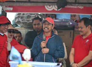 Wabup PPU Hadiri Fun Walk Nipah-Nipah Meski Diguyur Hujan, Semarakkan HUT RI ke-80